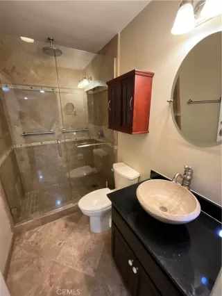 Photo #6: OC24191126 Listing