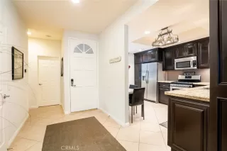 Photo #6: OC24191392 Listing