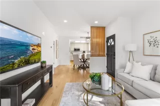 Photo #4: OC24191471 Listing 