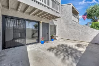 Photo #4: OC24191661 Listing