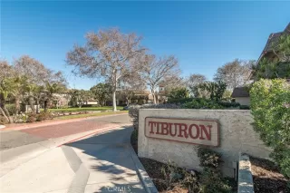 Photo #3: OC24191715 Listing 