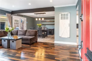 Photo #4: OC24191715 Listing 