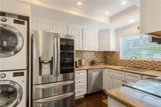 Photo #5: OC24191767 Listing