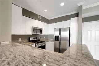 Photo #2: OC24191793 Listing 