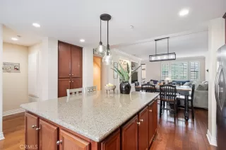 Photo #2: OC24191950 Listing