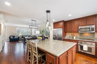 Photo #3: OC24191950 Listing