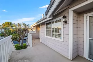 Photo #5: OC24192027 Listing