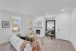 Photo #4: OC24192290 Listing 