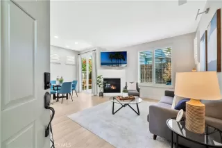 Photo #3: OC24192611 Listing 