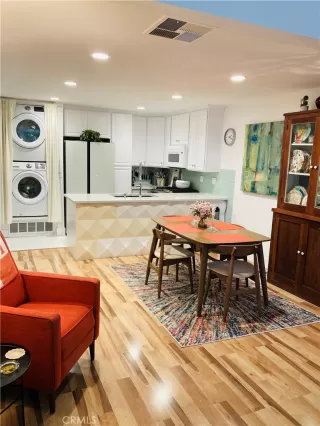 Photo #2: OC24192842 Listing 