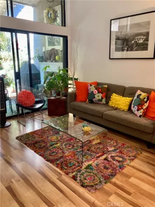 Photo #6: OC24192842 Listing 