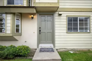 Photo #2: OC24193532 Listing 