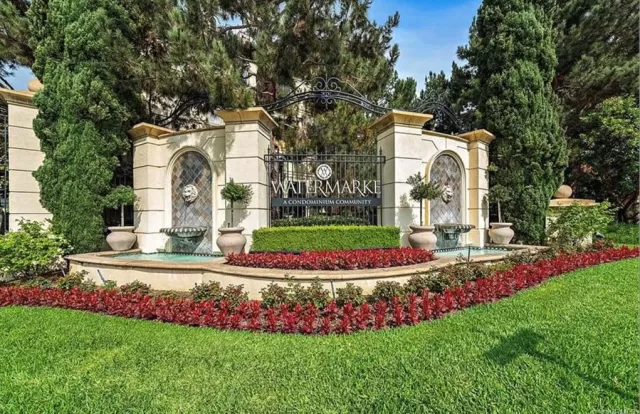 MLS: OC24193812 Condo For Sale