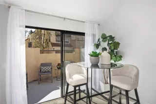 Photo #5: OC24194022 Listing