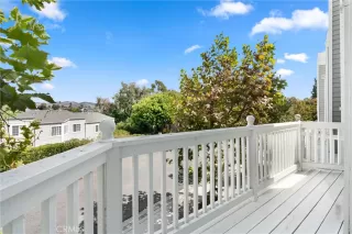 Photo #5: OC24194164 Listing 