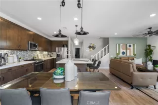 Photo #4: OC24194226 Listing