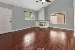 Photo #3: OC24194567 Listing 