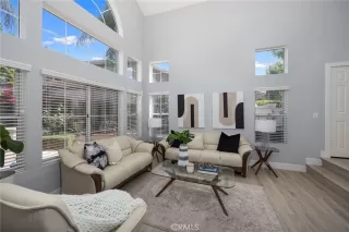 Photo #2: OC24194910 Listing 