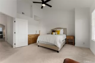 Photo #1: OC24195523 Listing