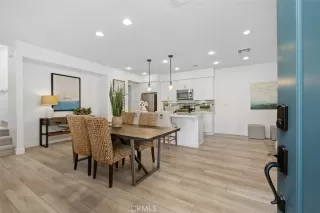 Photo #3: OC24195665 Listing 