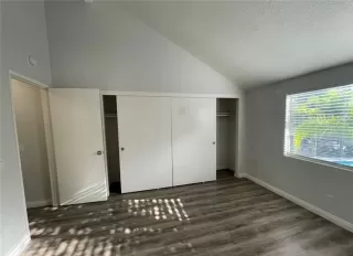 Photo #6: OC24196082 Listing