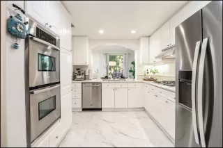 Photo #6: OC24196138 Listing