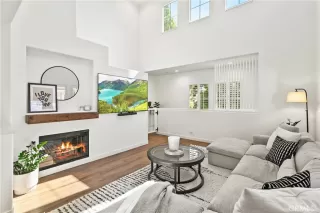 Photo #4: OC24196206 Listing 