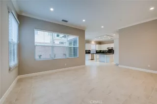 Photo #6: OC24196708 Listing 