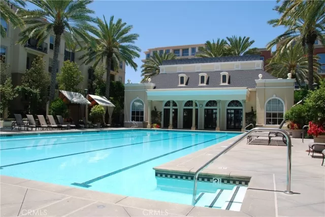 MLS: OC24196746 Condo For Sale