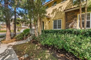 Photo #4: OC24196886 Listing 