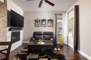 Photo #3: OC24197152 Listing 