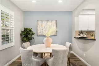 Photo #5: OC24197282 Listing 