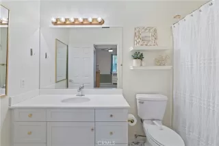 Photo #6: OC24197428 Listing 