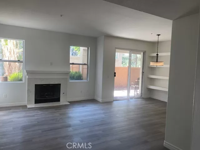 MLS: OC24197435 Condo For Sale