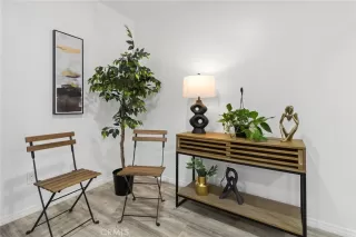 Photo #3: OC24198036 Listing