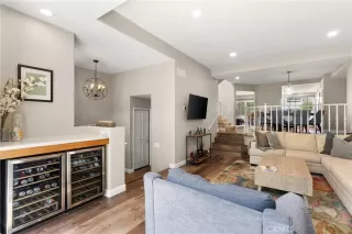 Photo #6: OC24198196 Listing 