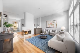 Photo #2: OC24198282 Listing 