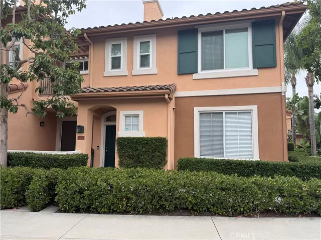 MLS: OC24199050 Condo For Sale