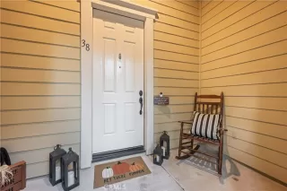 Photo #5: OC24199327 Listing