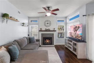 Photo #2: OC24199399 Listing 