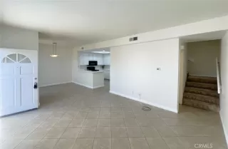 Photo #4: OC24199666 Listing 