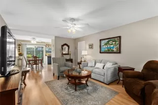 Photo #3: OC24199761 Listing 