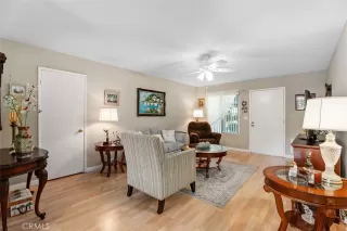 Photo #4: OC24199761 Listing 