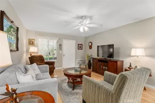 Photo #5: OC24199761 Listing 