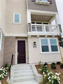 MLS: OC24199812 Condo For Sale