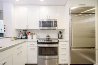 Photo #4: OC24200134 Listing