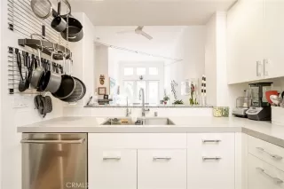 Photo #6: OC24200134 Listing