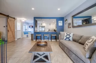 Photo #6: OC24200323 Listing