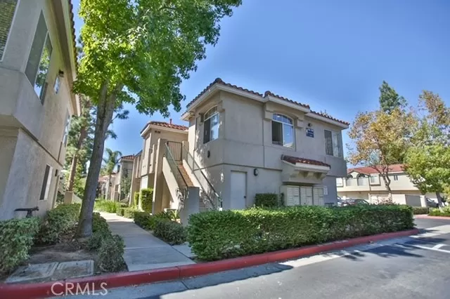 MLS: OC24200336 Condo For Sale