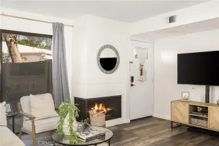 Photo #6: OC24200429 Listing 